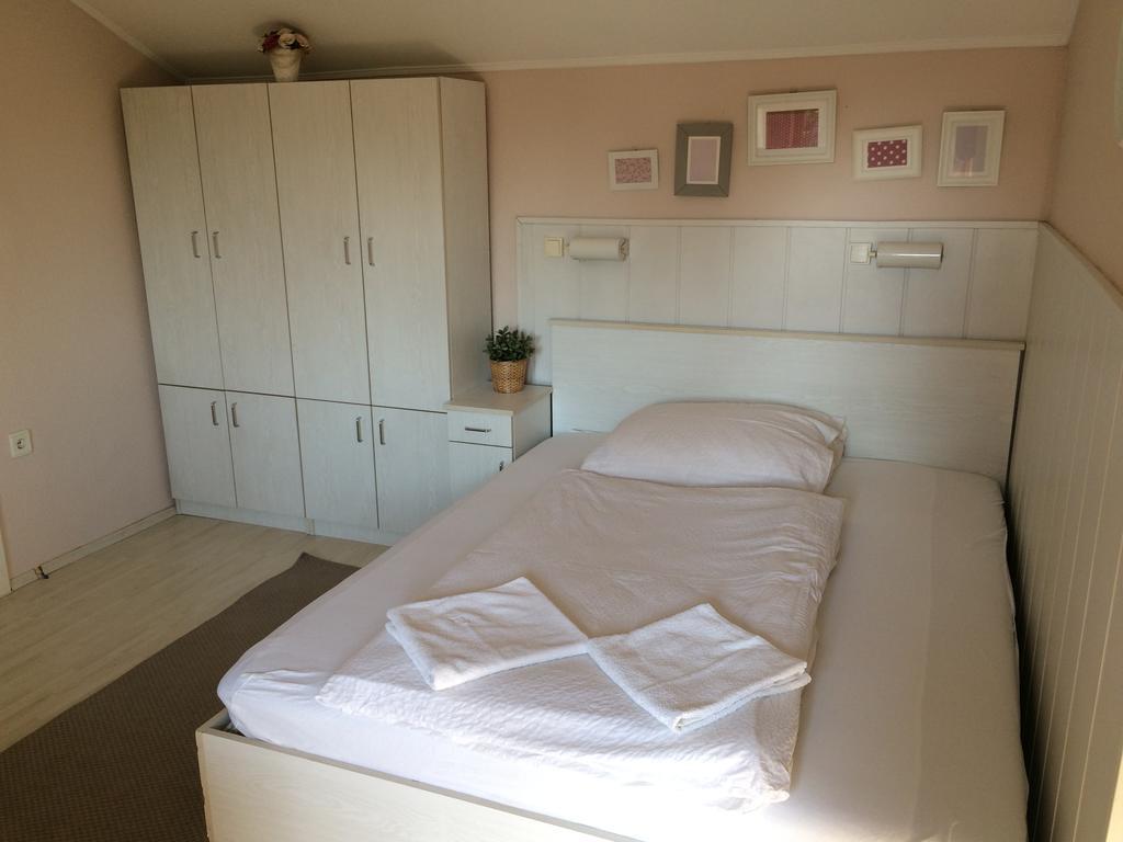 Ida Rooms Lajosmizse Eksteriør bilde